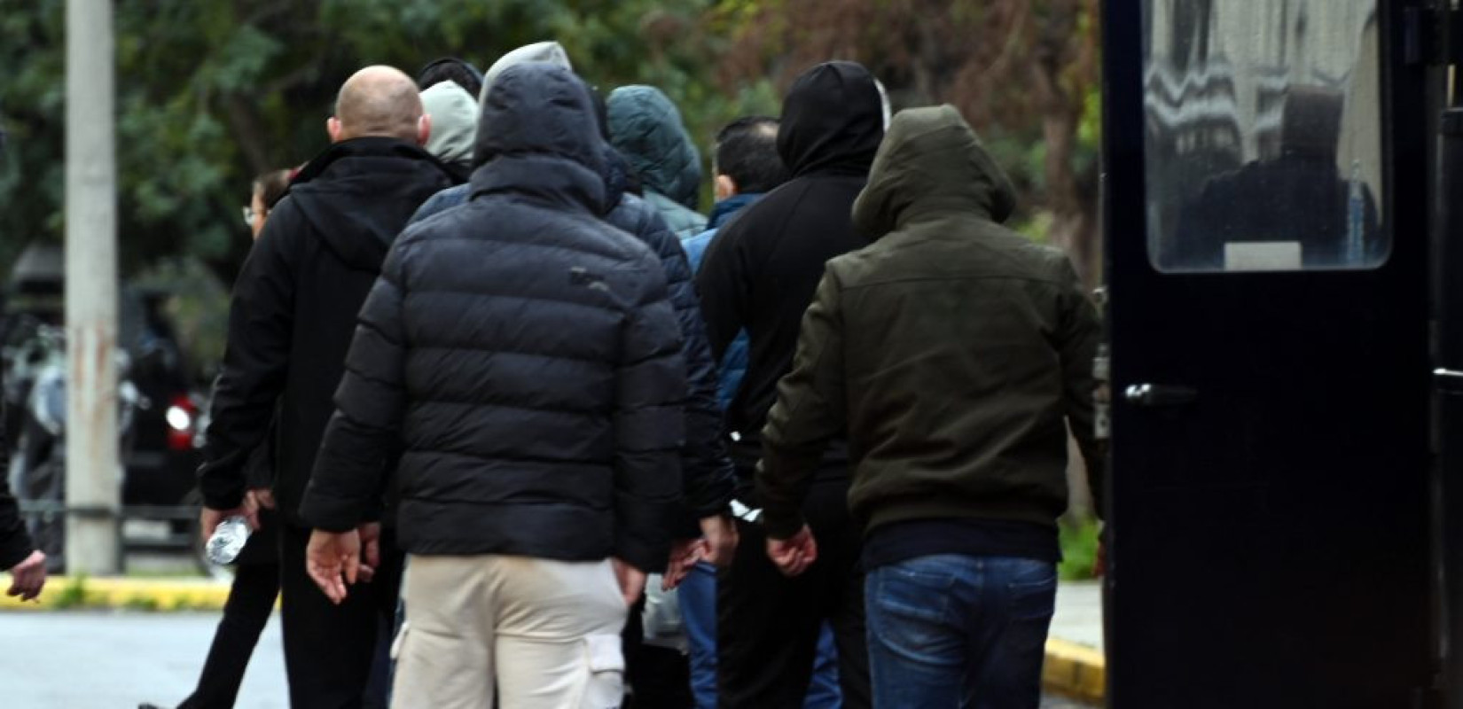 Δύο προφυλακίσεις για το κύκλωμα λαθραίων τσιγάρων - Αύριο απολογούνται οι φερόμενοι ως αρχηγοί της εγκληματικής ομάδας