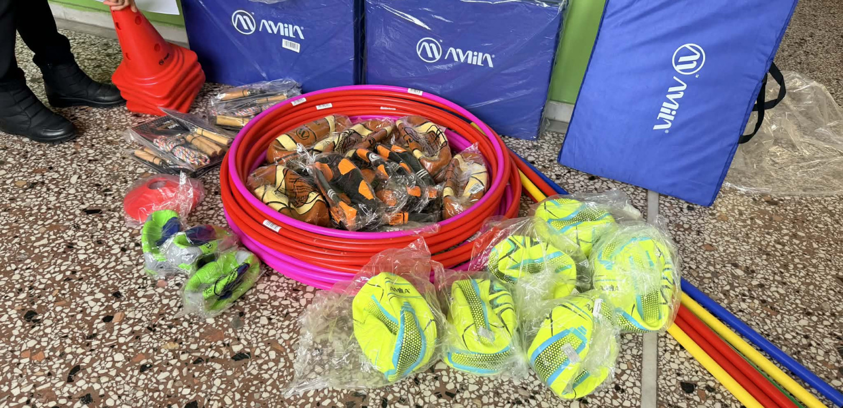 Όλες οι σχολικές μονάδες του Δήμου Λαγκαδά αποκτούν νέο αθλητικό εξοπλισμό