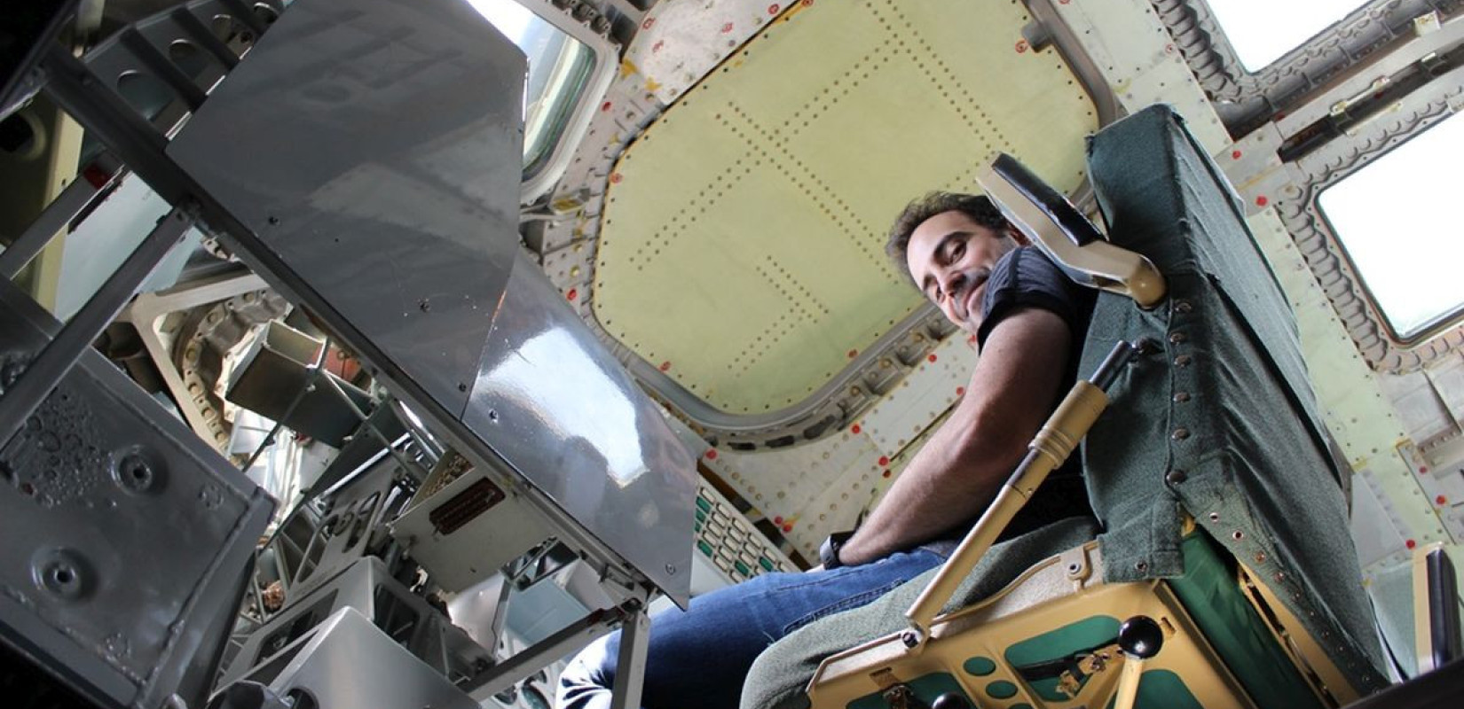 Ένας Έλληνας γιατρός εκπαιδεύει τους Ευρωπαίους αστροναύτες της ESA