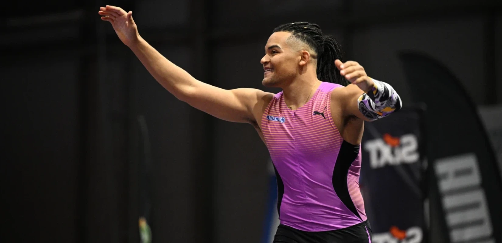 Στίβος: Νικητής με άλμα στα 5.90μ. ο Καραλής στο Fly Athens Indoor (βίντεο)