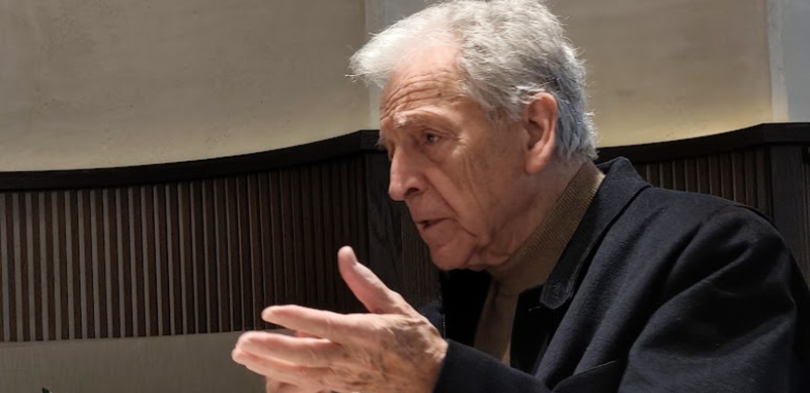 Κώστας Γαβράς στη «ΜτΚ»: Ακόμα μαθαίνω τη ζωή