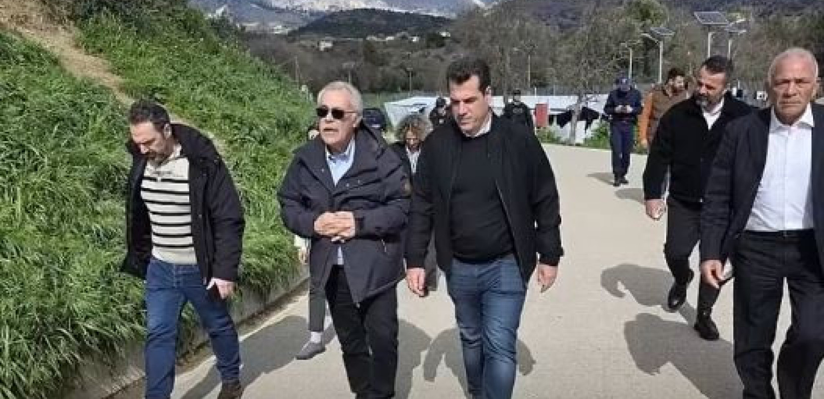 Στην Χίο ο Πλεύρης με κλιμάκιο της κυβέρνησης - Σε πλήρη εξέλιξη τα βασικά έργα του Τοπικού Σχεδίου Ανάπτυξης (βίντεο)