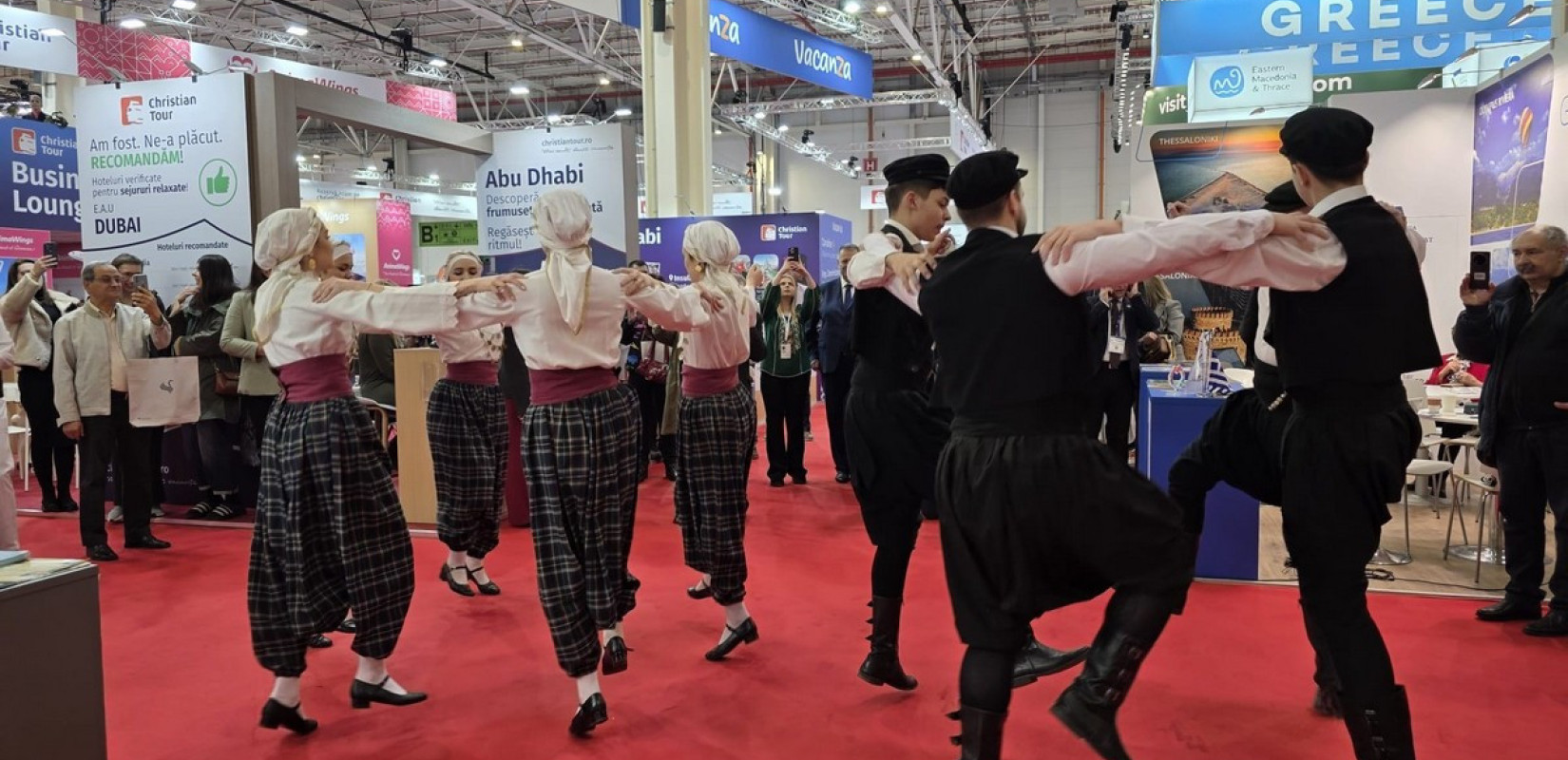 Βουκουρέστι: Πάνω από ένα εκατ. Ρουμάνοι στην Ελλάδα κάθε χρόνο, σύμφωνα με την πρέσβη Λιλή Γραμματίκα