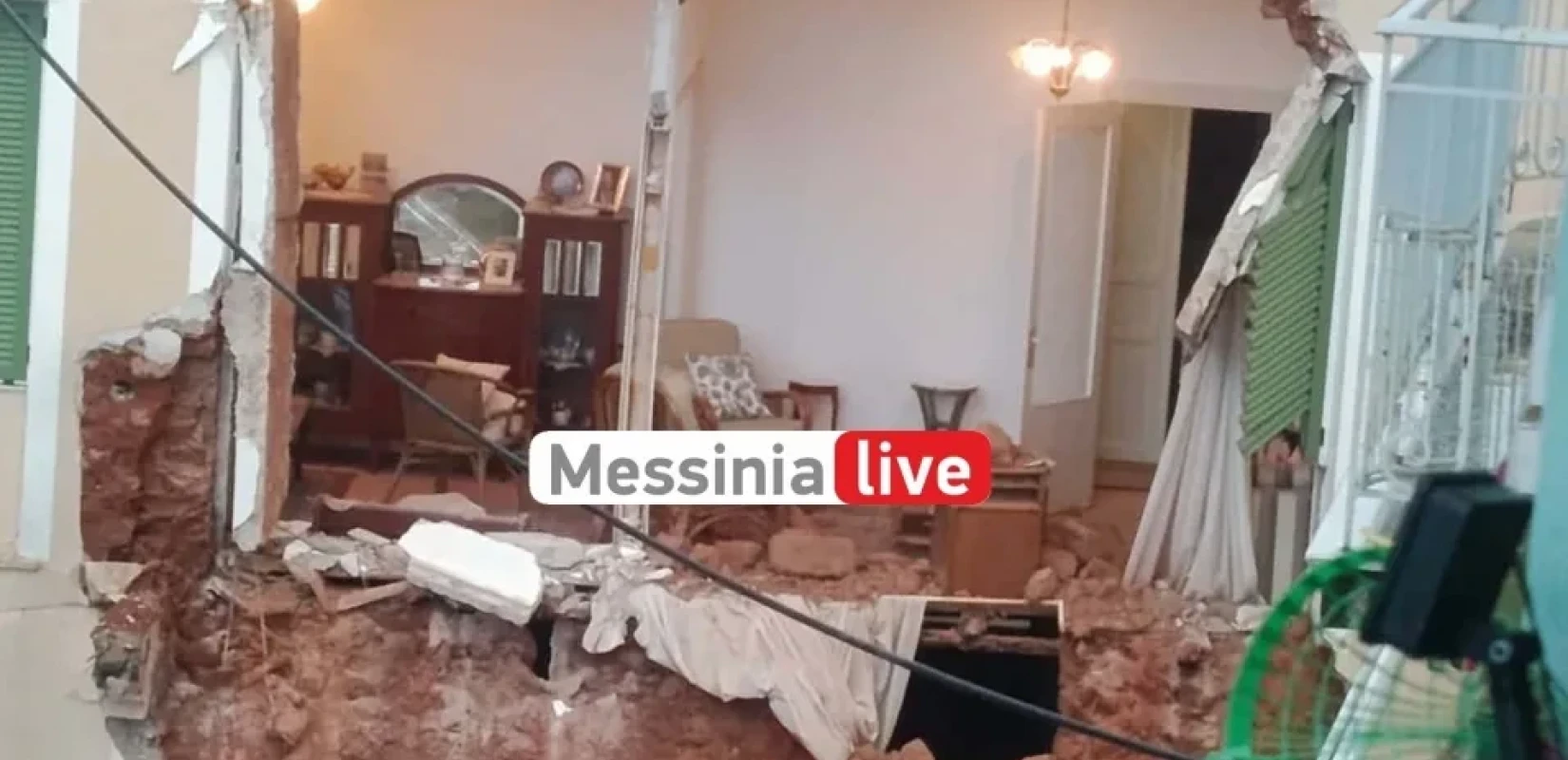 Μεσσήνη: Κατέρρευσε ολόκληρη η πρόσοψη σπιτιού λόγω της κακοκαιρίας