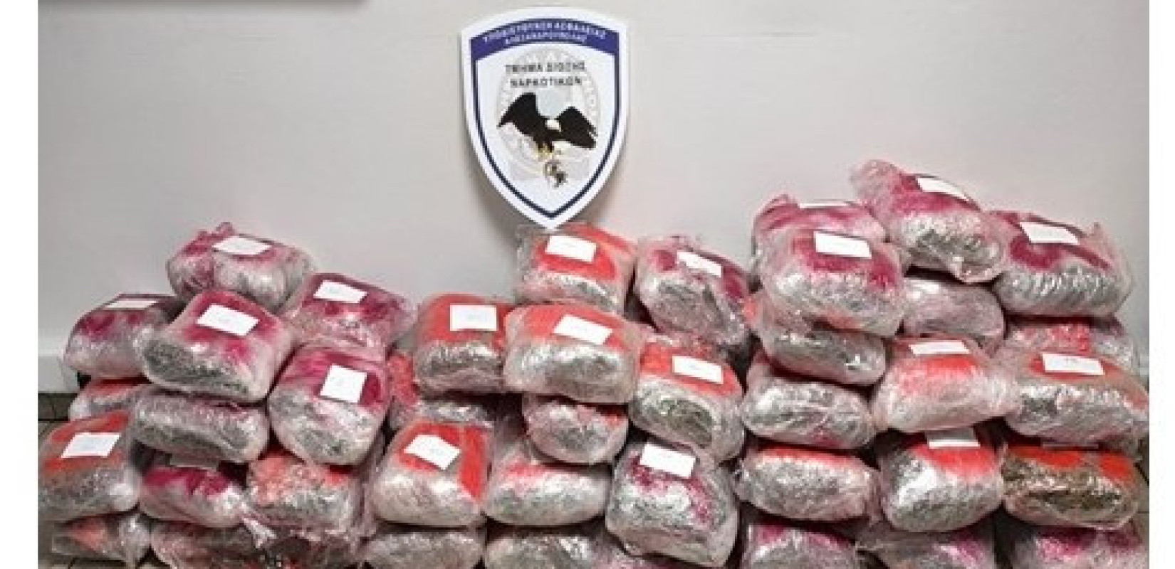 Θεσσαλονίκη: Χειροπέδες σε έναν 42χρονο για ναρκωτικά - Πάνω από 60 κιλά κάνναβης στην κατοχή του