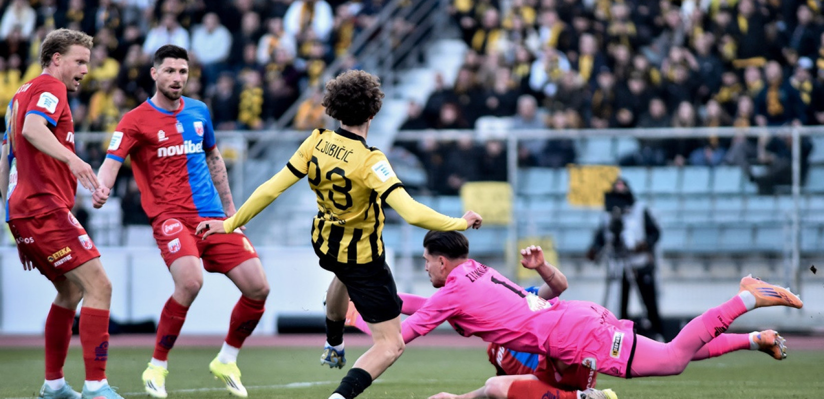 Super League: «Γκέλα» της ΑΕΚ που απέφυγε στο φινάλε την ήττα από τον Βόλο