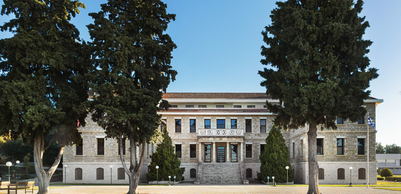 Αίτηση για μη κρατικό πρανεπιστήμιο με τη συμμετοχή της  Αμερικανικής Γεωργική Σχολής