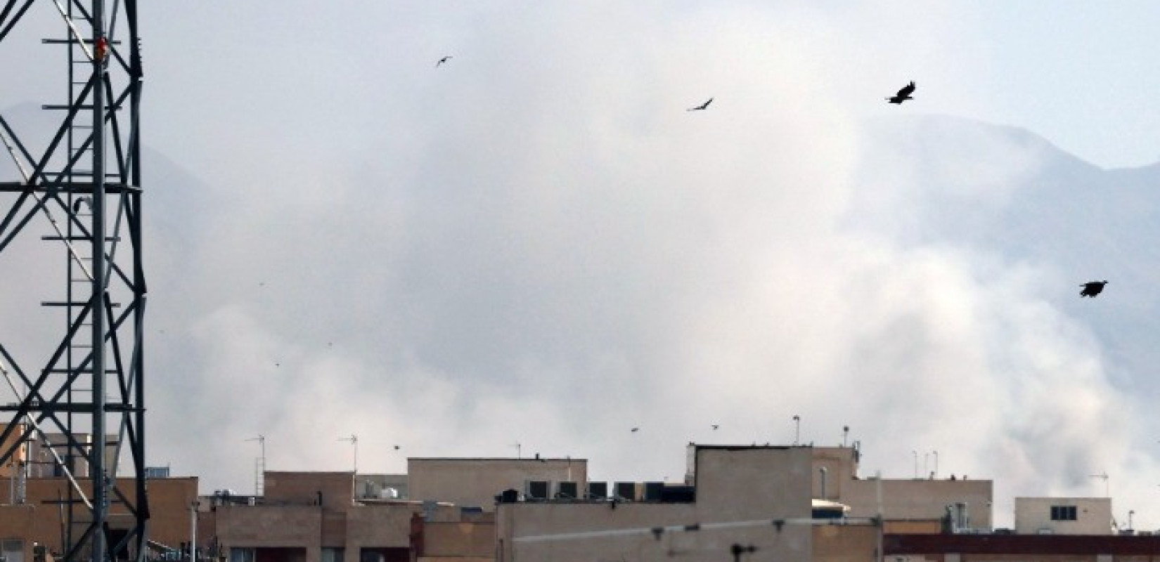 Ισραήλ και ΗΠΑ «χτύπησαν» το Ιράν - Αμερικανικές βάσεις «στοχοποιεί» η Τεχεράνη - Τα πρώτα θύματα (Διαρκής ενημέρωση & βίντεο)