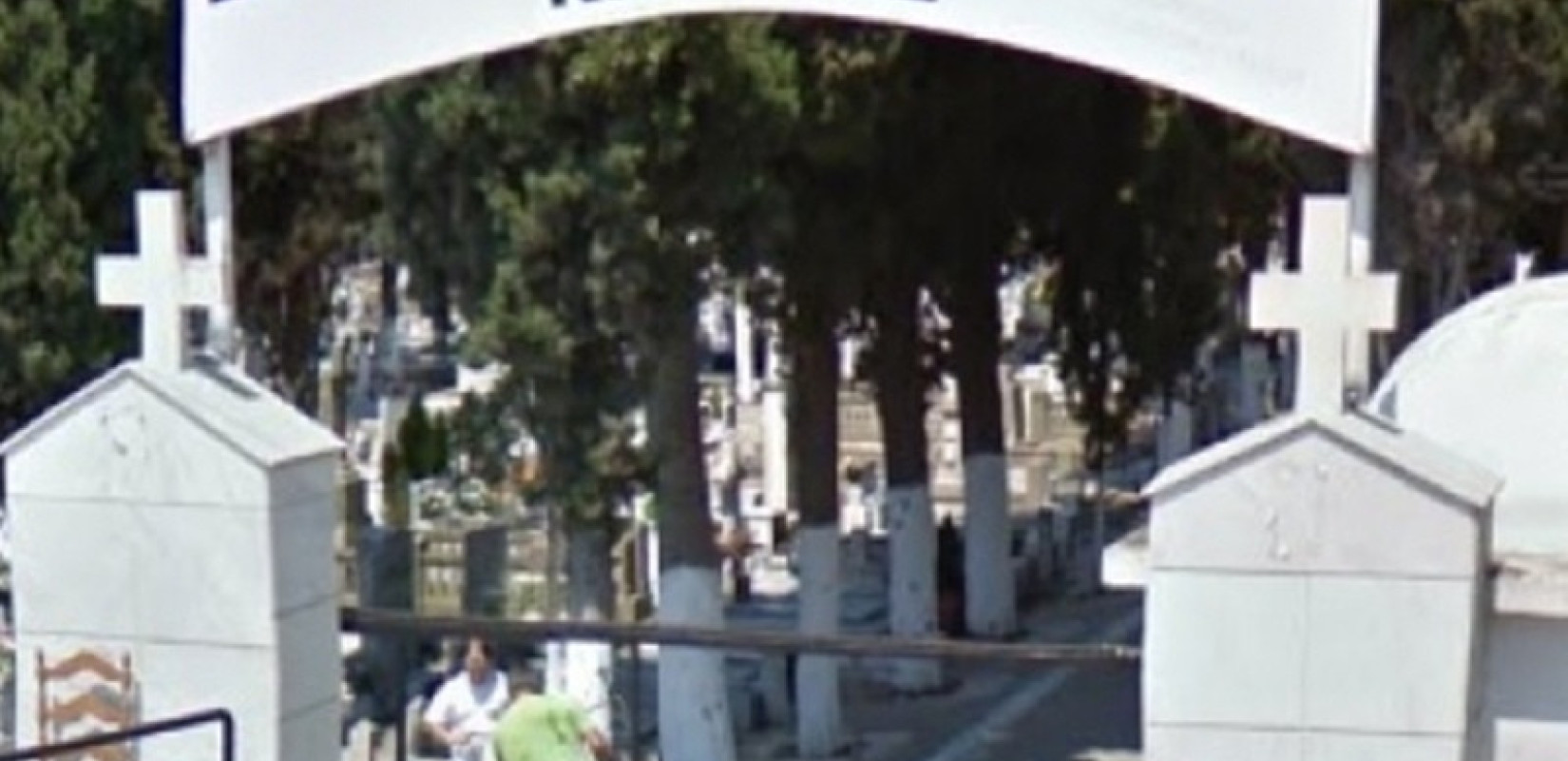 Καβάλα: Σε εξέλιξη η εκταφή και ο επανενταφιασμός 150 θυμάτων Covid-19 - Δεν ολοκληρώθηκε η αποσύνθεσή τους