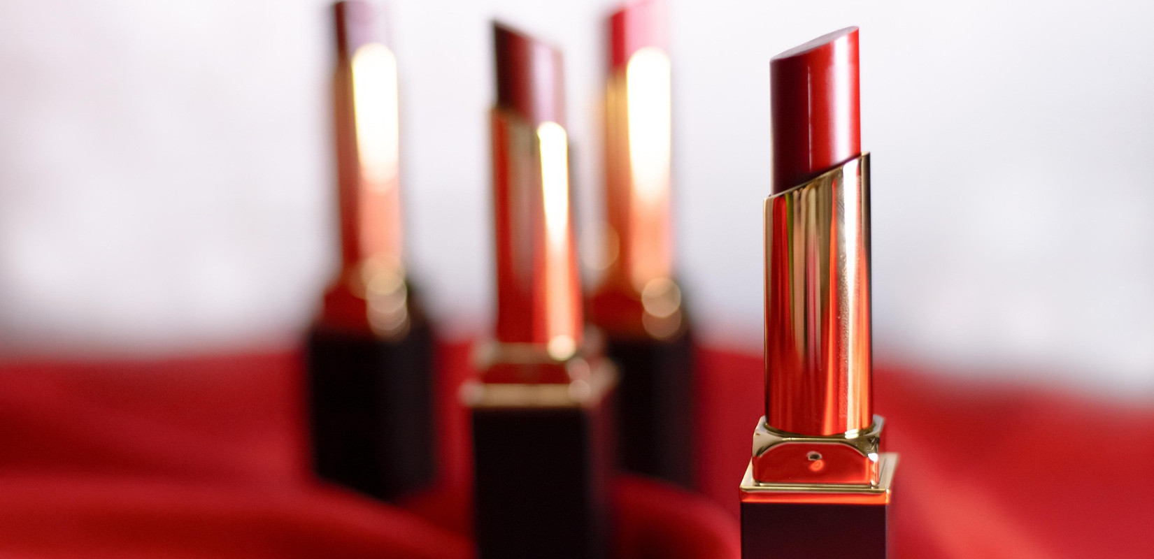 Σε τροχιά ανάπτυξης η ελληνική αγορά καλλυντικών - Η δυναμική της εικόνα πανευρωπαϊκά και η κατανάλωση εκατομμυρίων