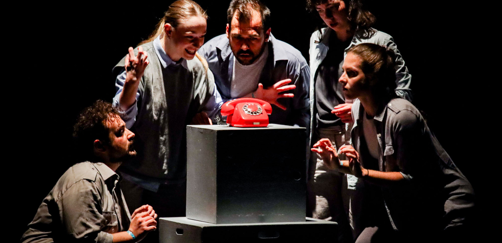 Θεσσαλονίκη: Η παράσταση «OFFLINE: Εκτός Σύνδεσης» στο θέατρο Τεχνών