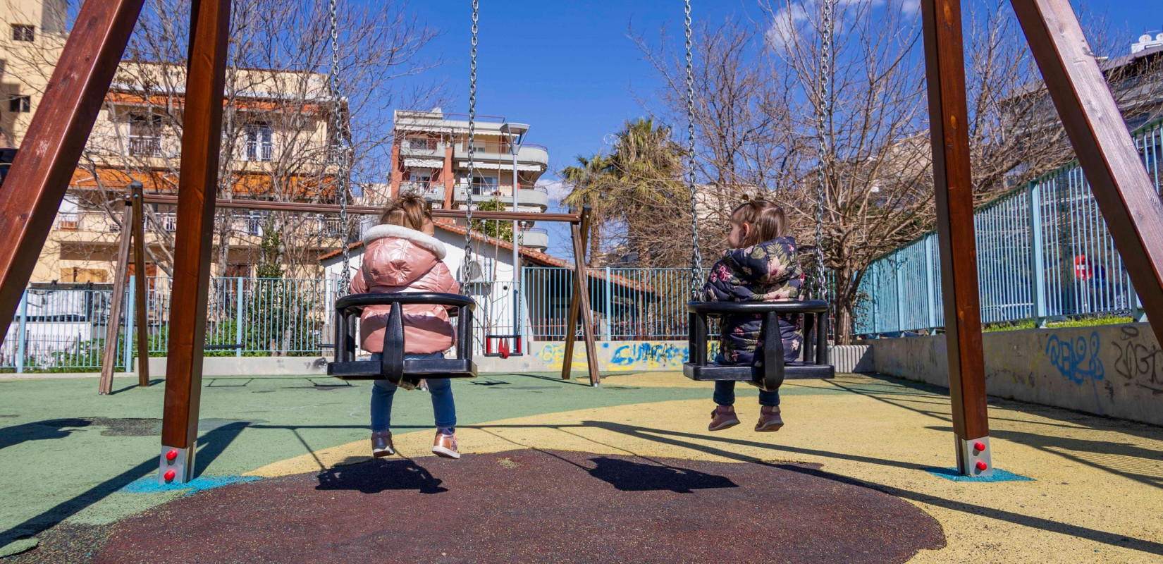 Θεσσαλονίκη: Παραδόθηκαν προς χρήση δύο νέες παιδικές χαρές στην Ε' Δημοτική Κοινότητα