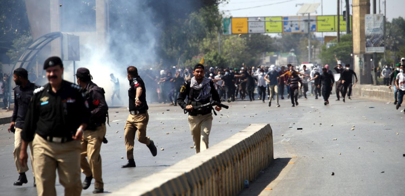 Πακιστάν: 25 νεκροί σε διαδηλώσεις υπέρ του Ιράν