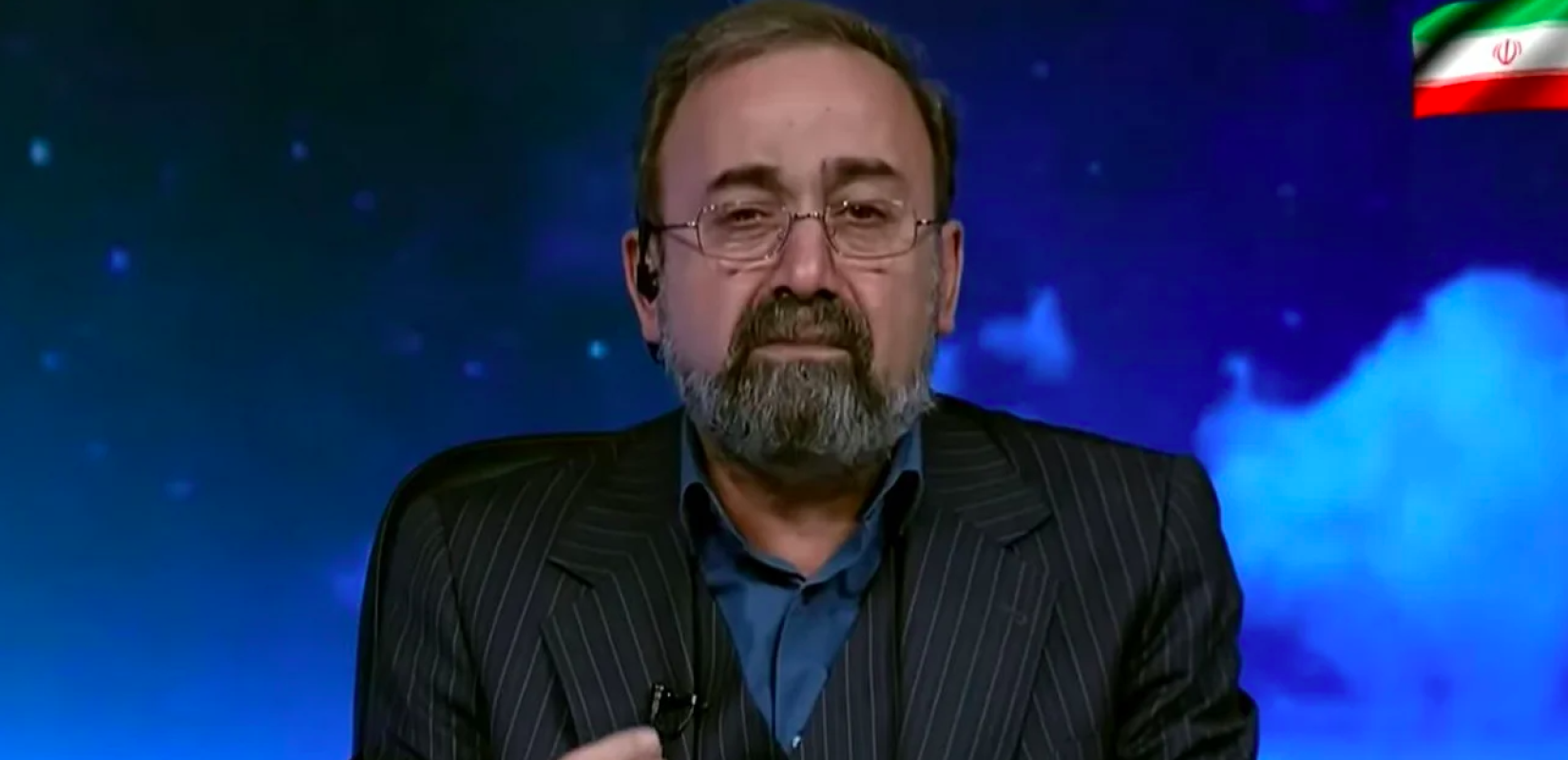 Ιράν: Παρουσιαστής στην κρατική τηλεόραση του Ιράν ανακοίνωσε τον θάνατο του Χαμενεϊ κλαίγοντας (βίντεο)