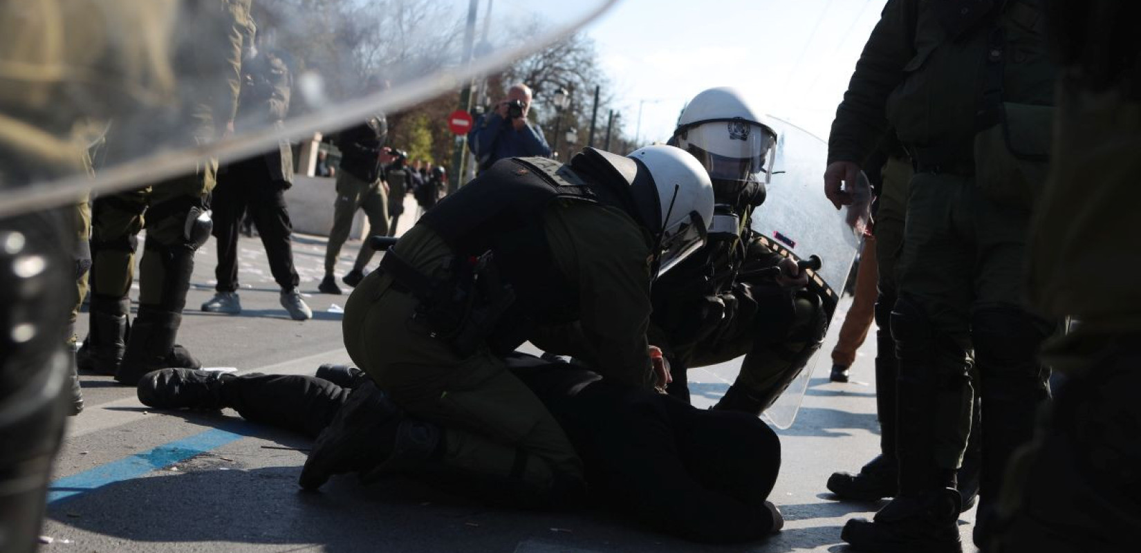 Θεσσαλονίκη: Εννέα συλλήψεις και 45 προσαγωγές μετά το συλλαλητήριο για τα Τέμπη - Οι πέντε είναι ανήλικοι