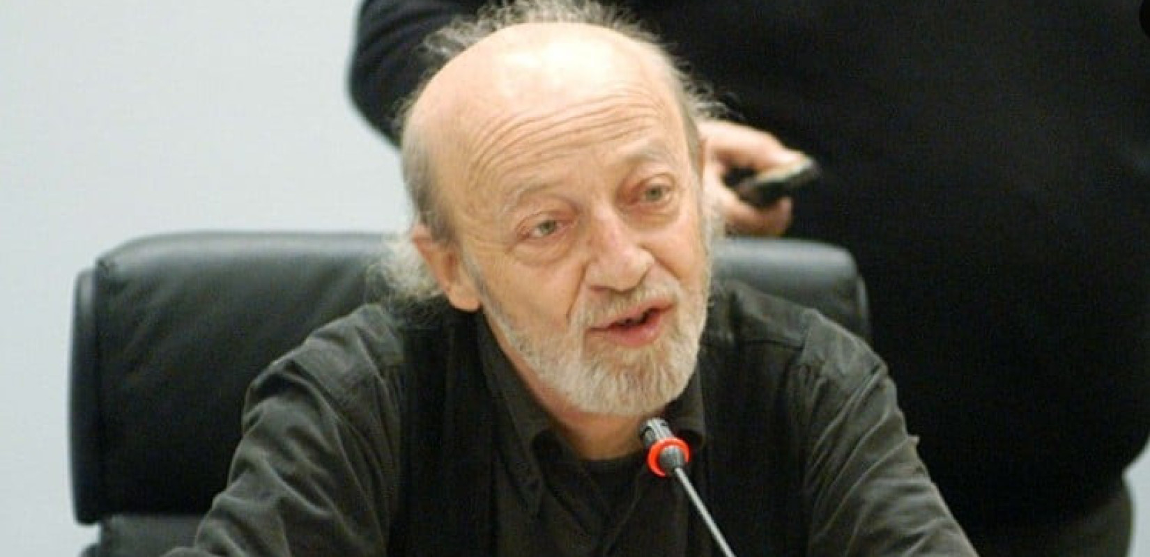 Θλίψη στον πολιτικό και ακαδημαϊκό κόσμο: Πέθανε ο Άλκης Ρήγος