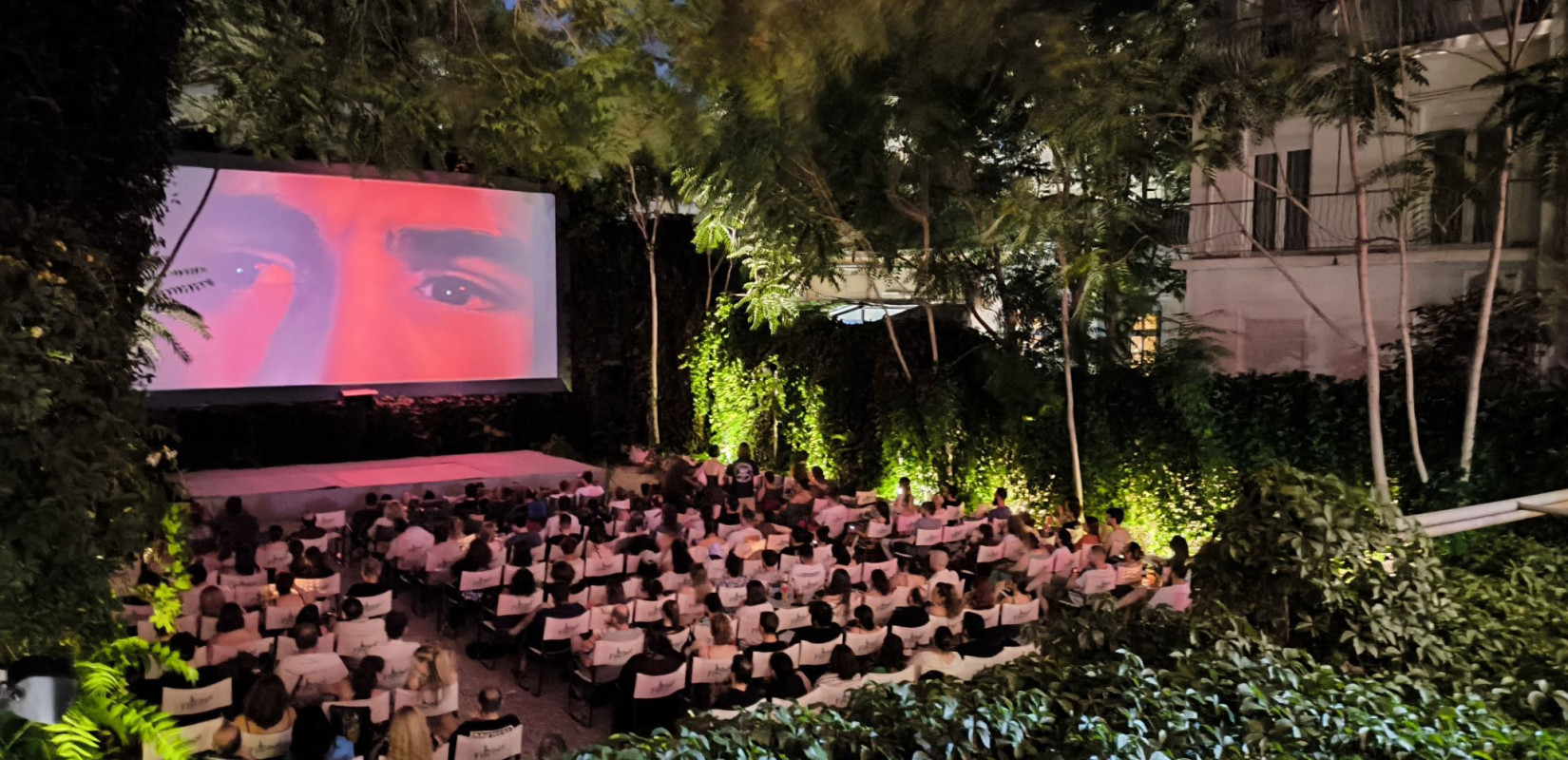 Θεσσαλονίκη: Κινδυνεύει με λουκέτο το θερινό Απόλλων - Μαζεύουν υπογραφές για να μην κλείσει, τι απαντά ο Γάκης