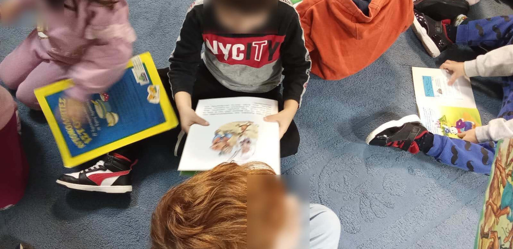 Ωραιόκαστρο: Βιβλιοπαρουσίαση για μαθητές δημοτικού σχολείου στη Δημοτική Βιβλιοθήκη