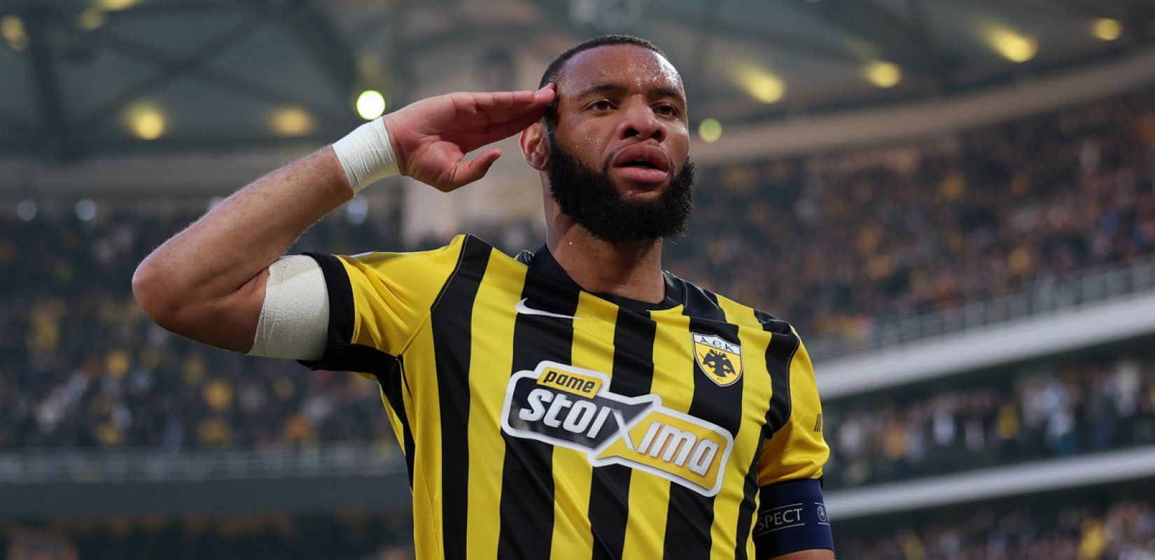 Super League: Πάτησε ξανά κορυφή η ΑΕΚ και περιμένει το ντέρμπι Ολυμπιακός - ΠΑΟΚ