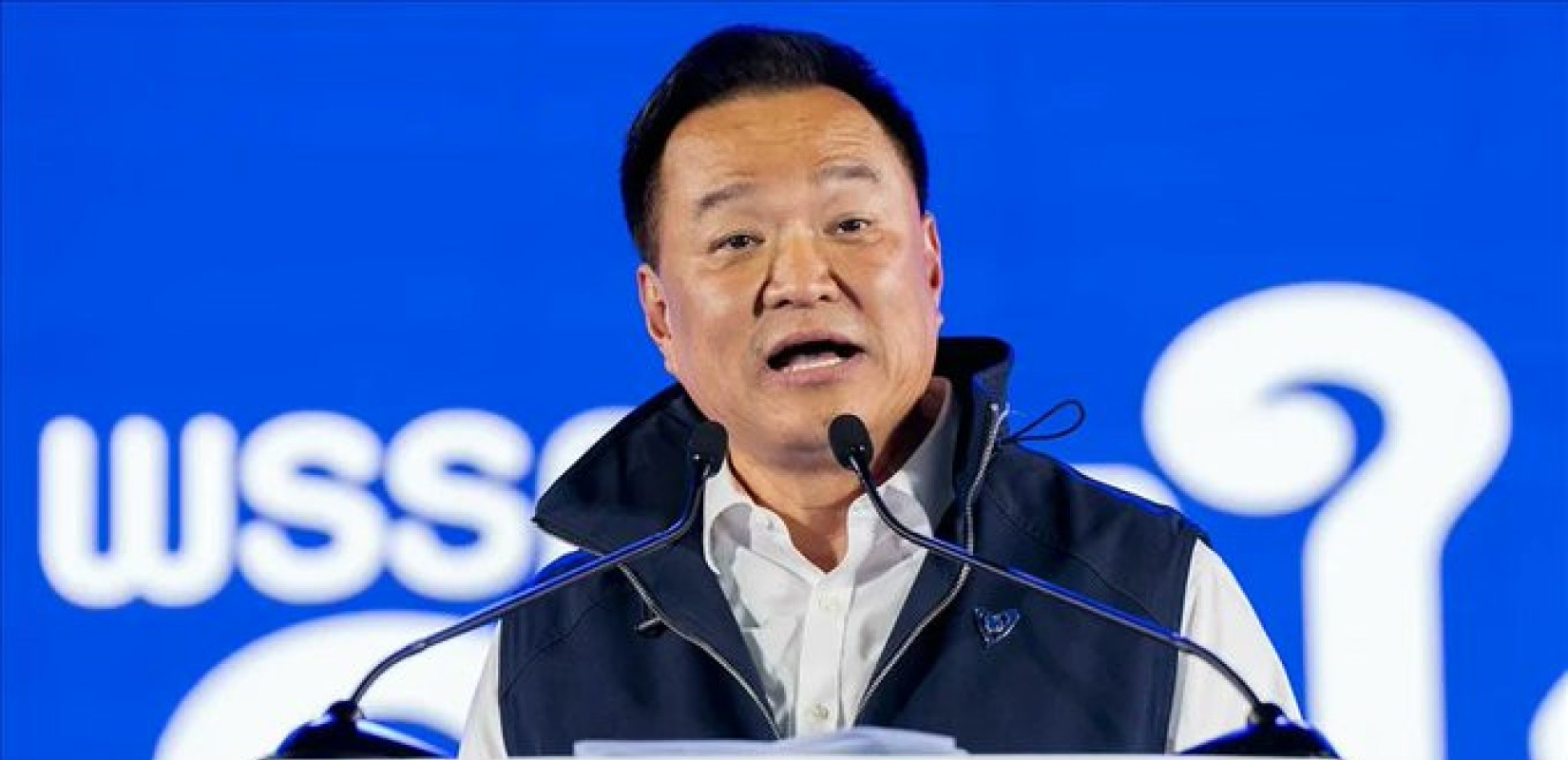 Ταϊλάνδη: Ο συντηρητικός Ανουτίν Τσαρνβιρακούλ επανεξελέγη πρωθυπουργός