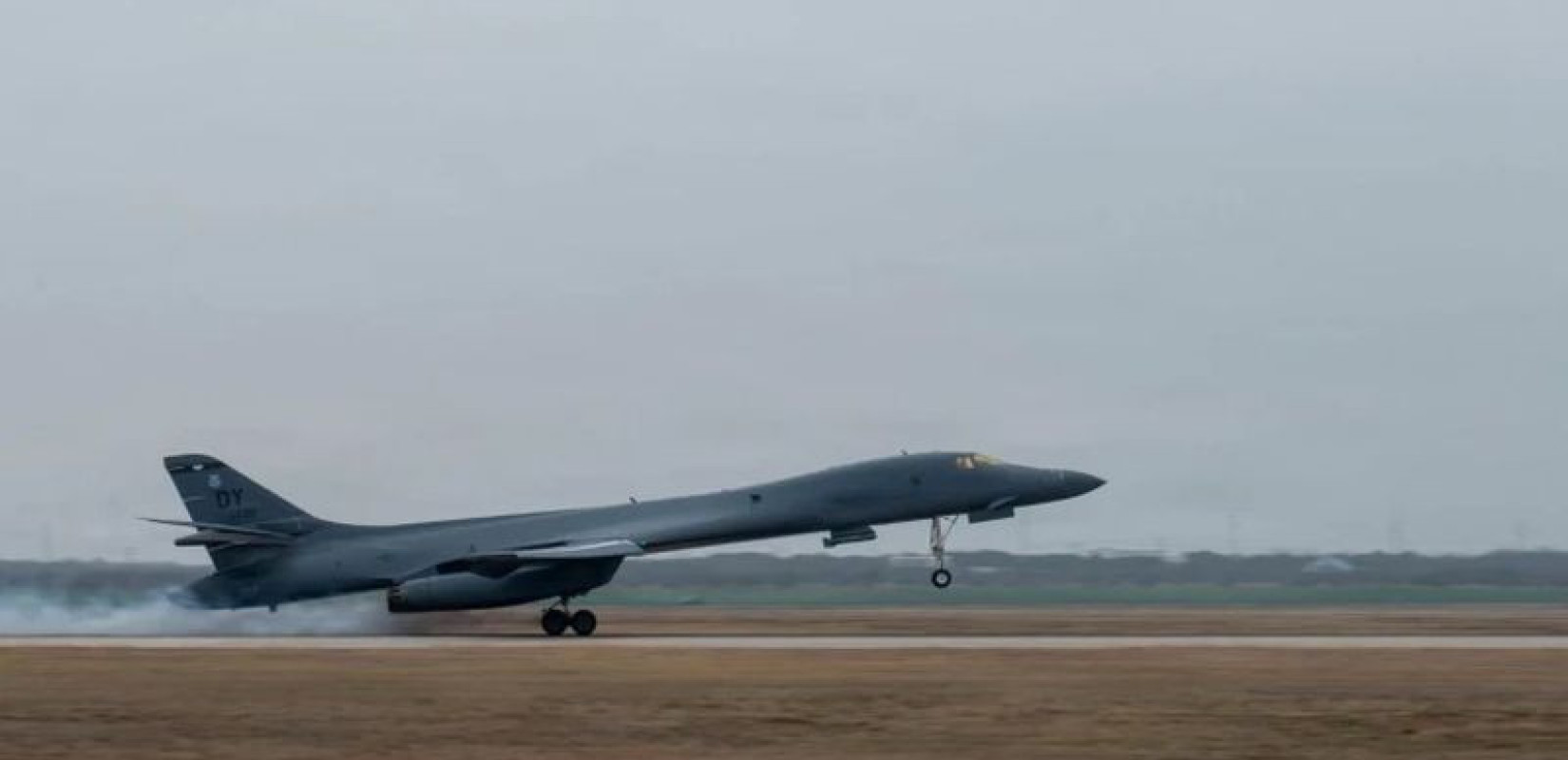 Μια ανάσα πριν το μεγάλο πλήγμα στο Ιράν: Στη Βρετανία τέσσερα υπερηχητικά B-1 των ΗΠΑ