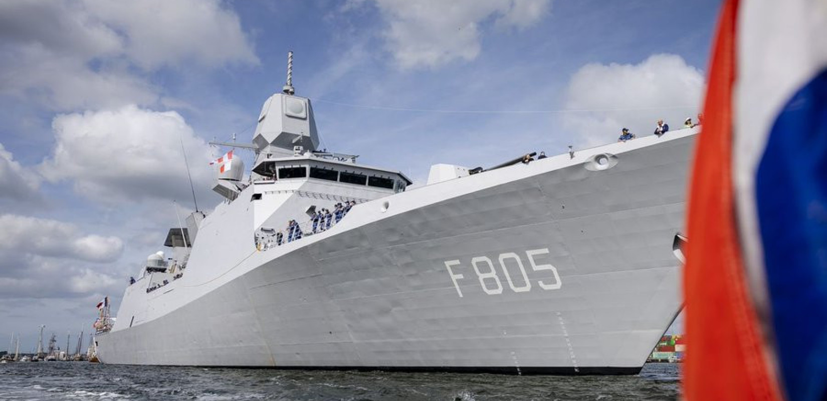 Η Ολλανδία στέλνει φρεγάτα στη Μεσόγειο για την προστασία της Κύπρου