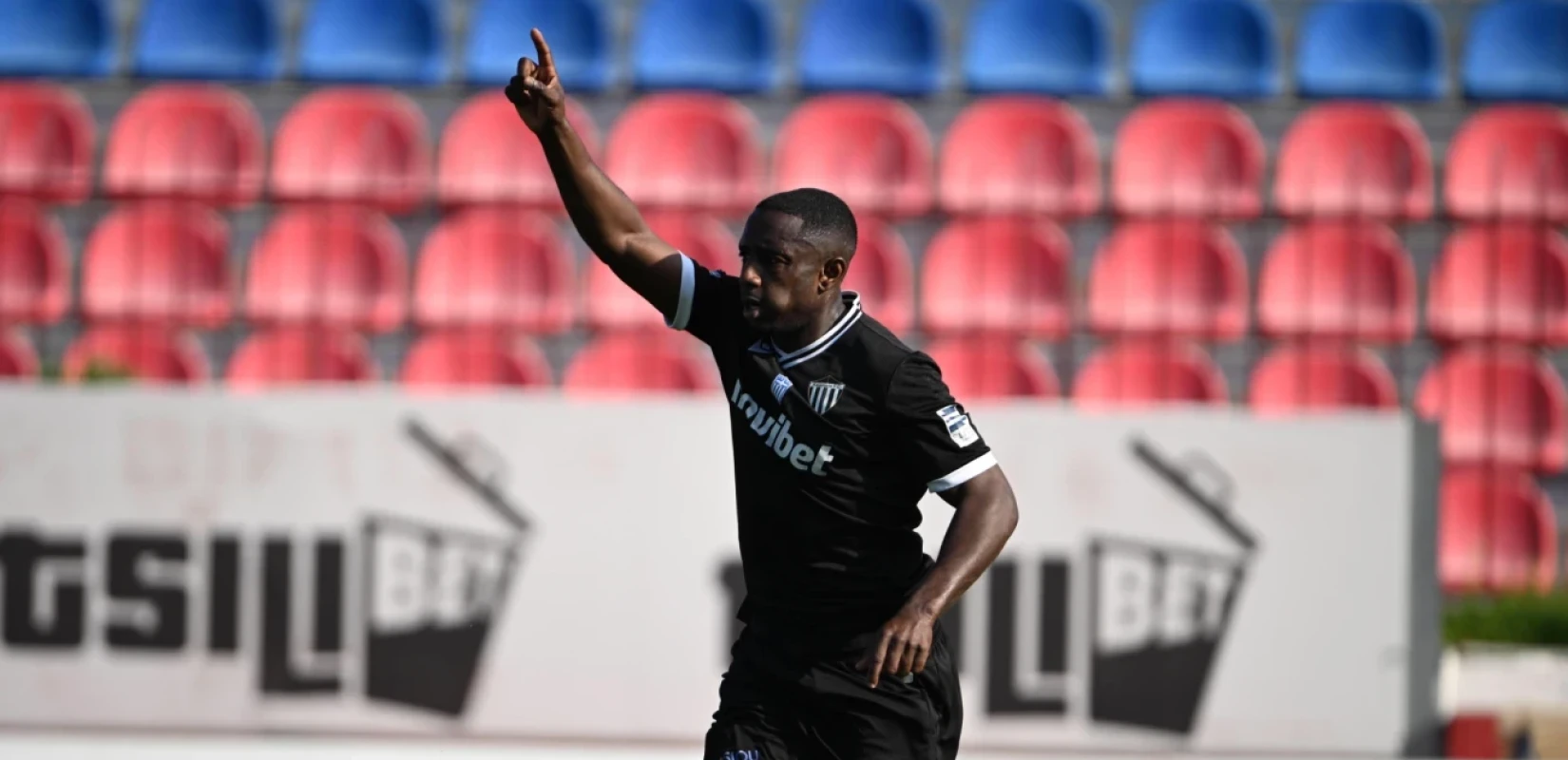 Η Καλαμάτα επέστρεψε στη μεγάλη κατηγορία μετά από 26 χρόνια (βίντεο)