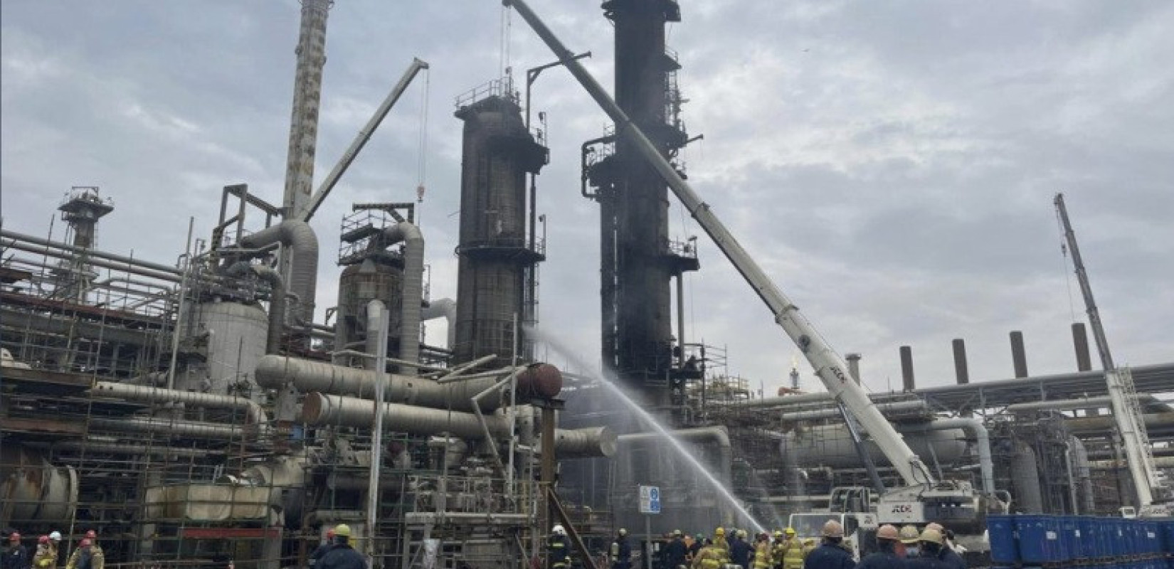 Κουβέιτ: Επίθεση με drones σε διυλιστήριο προκαλεί πυρκαγιές και διακοπές λειτουργίας