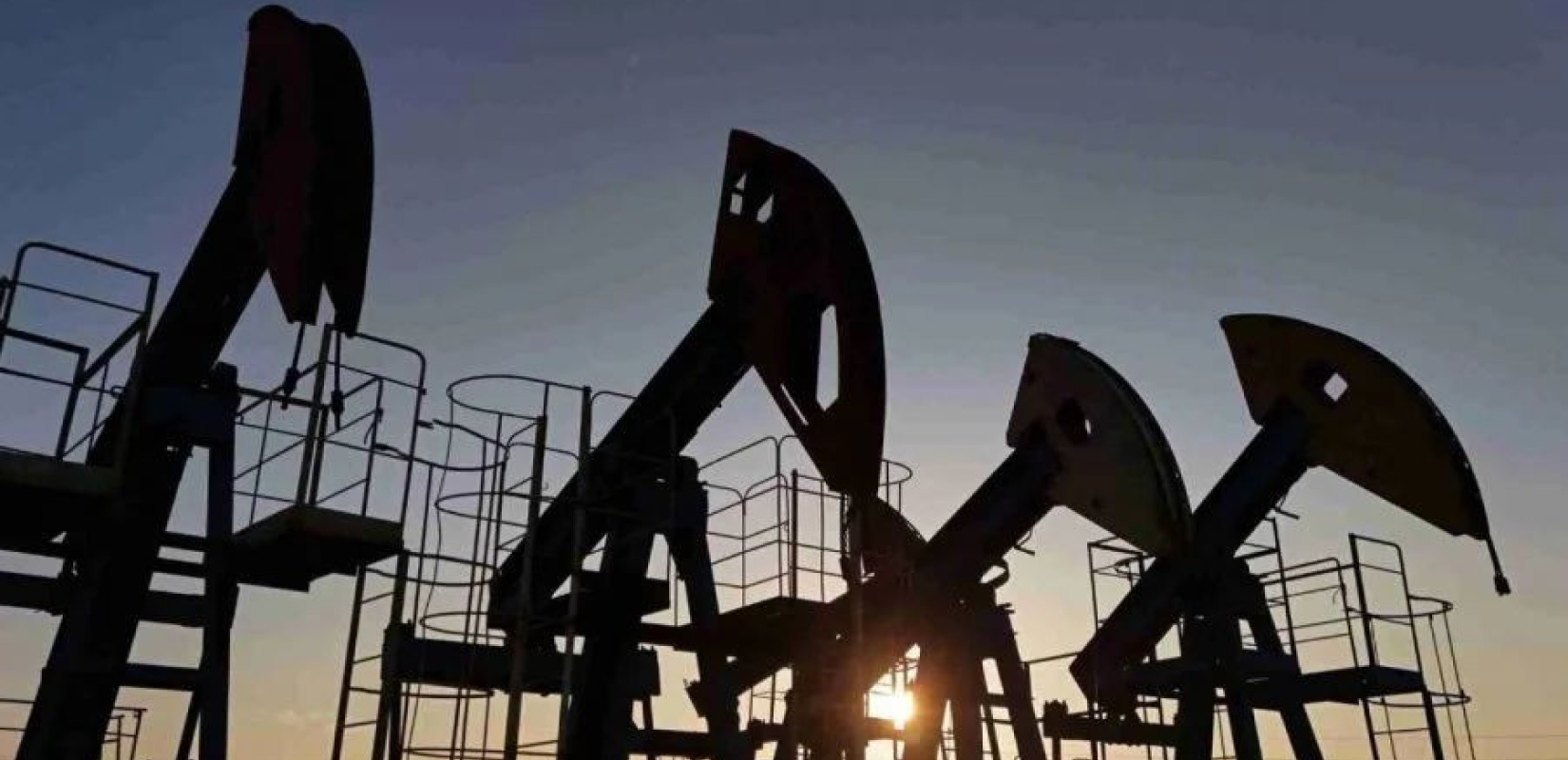 Συναγερμός για το πετρέλαιο: Κατάρρευση της παραγωγής του ΟΠΕΚ και ιστορική μείωση των παγκόσμιων αποθεμάτων