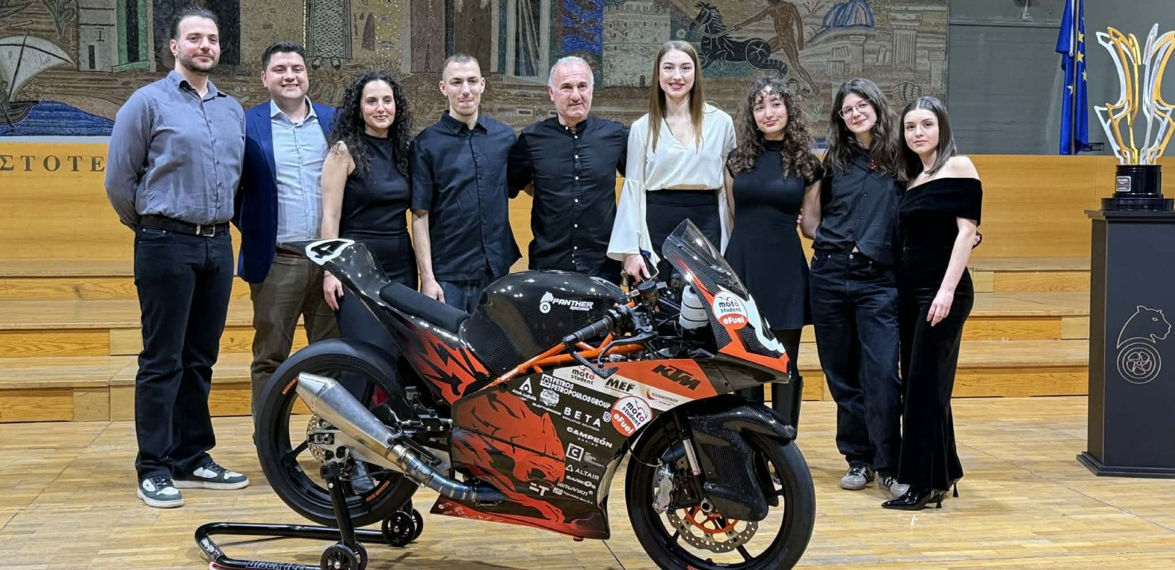 Θεσσαλονίκη: Η μηχανή της «Panther Racing» που κατέκτησε την παγκόσμια πρωτιά «έκλεψε» τις εντυπώσεις στο ΑΠΘ (βίντεο)
