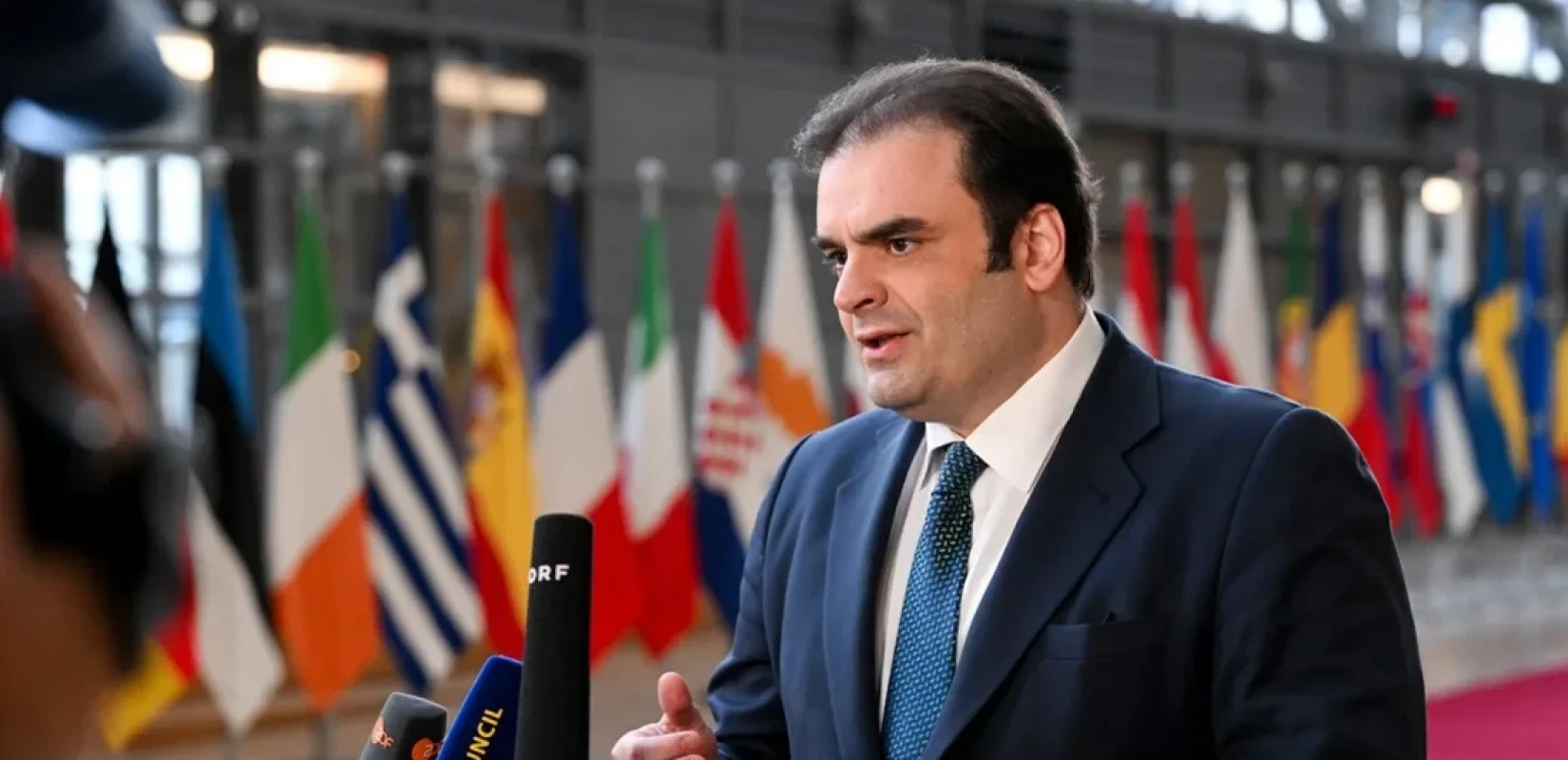 Οι επιπτώσεις του Μεσανατολικού στην οικονομία της Ε.Ε στο «τραπέζι» της σημερινής διάταξης του Eurogroup