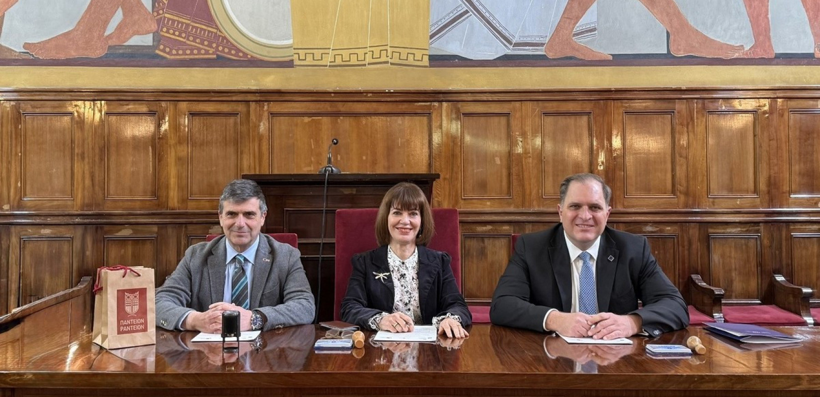 ΑΑΔΕ - Πάντειο – ΕΑΠ: Σύμπραξη για την Εκπαίδευση και την Έρευνα στη Δημόσια Διοίκηση