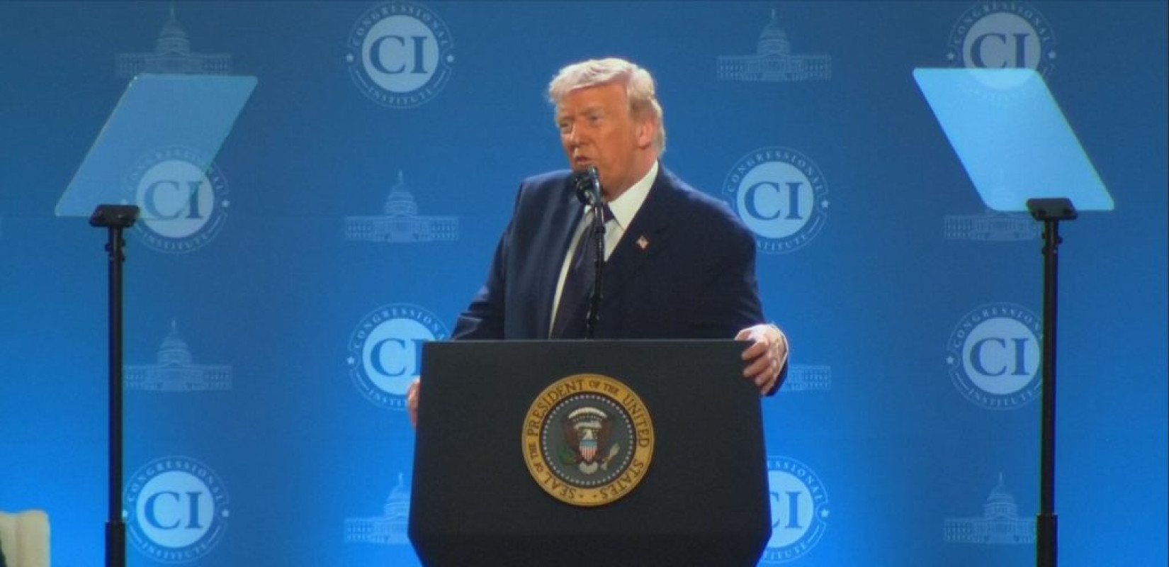 ΗΠΑ: Νέα επίθεση σε συμμάχους - Ο Τραμπ απειλεί με αμερικανική αποδέσμευση από τα Στενά του Χορμούζ