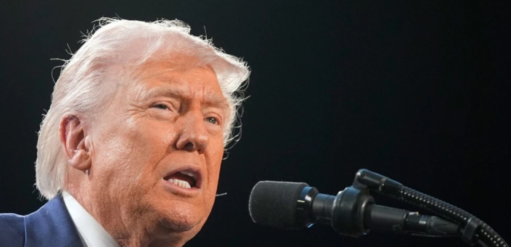 Wall Street Journal: Ο Τραμπ ενδέχεται να στείλει ένοπλες δυνάμεις για να πάρουν το ουράνιο του Ιράν