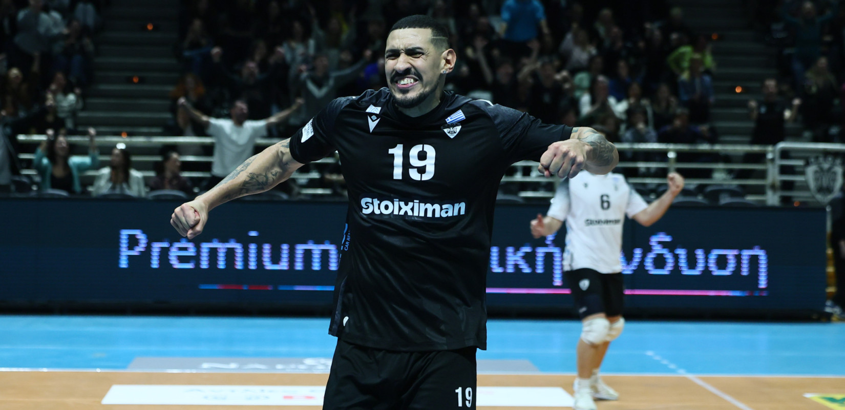 Βόλεϊ: Με ηγέτη τον Ερνάντες ο ΠΑΟΚ «καθάρισε» τον Ολυμπιακό και θα παίξει στα ημιτελικά με τον Μίλωνα (βίντεο)