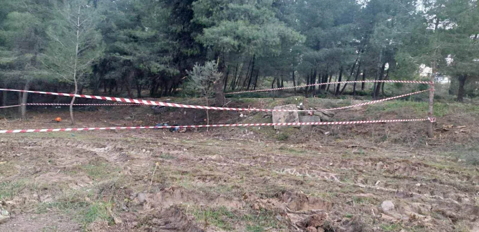 Χαλκιδική: «Φοβάμαι μήπως είναι η κόρη μου» - Η βέρα «ξεκλειδώνει» το θρίλερ με τη σορό σε βαλίτσα (βίντεο)