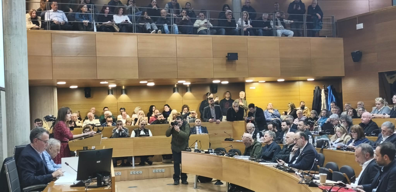 Μαρία Κέκη: Ζητάμε να μην απαξιωθεί το αίτημα των πολιτών για δημοψήφισμα