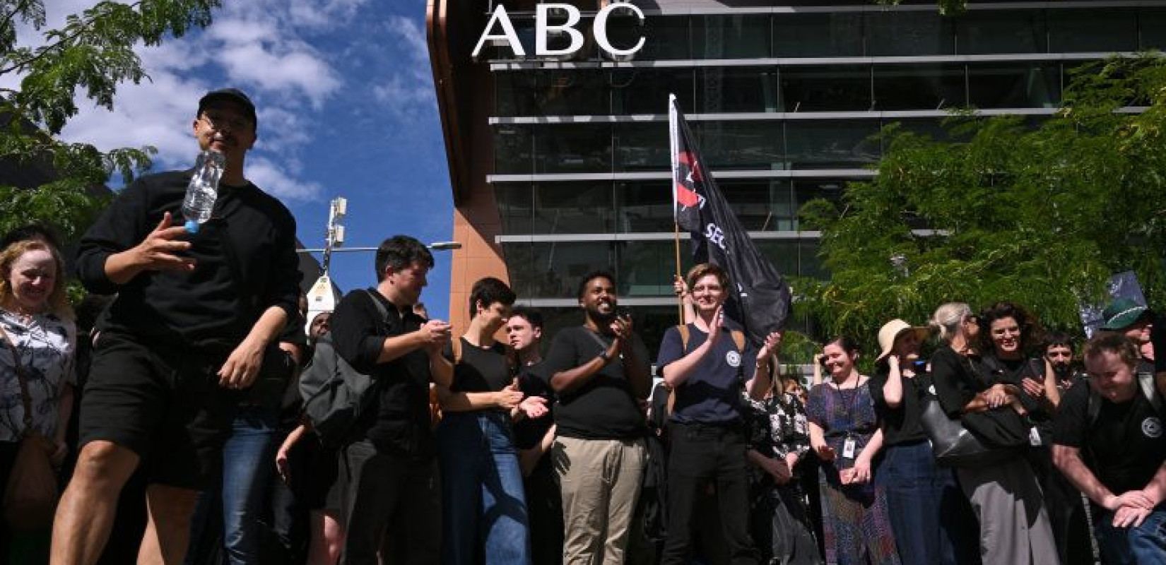 Αυστραλία: Οι δημοσιογράφοι του ABC απεργούν, για πρώτη φορά εδώ και σχεδόν 20 χρόνια