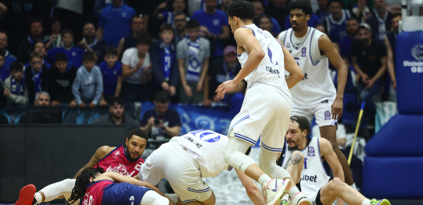 Μπάσκετ: Αποκλεισμός του Ηρακλή από το φάιναλ φορ της φαρσοκωμωδίας που ονομάζεται ENBL (βίντεο)