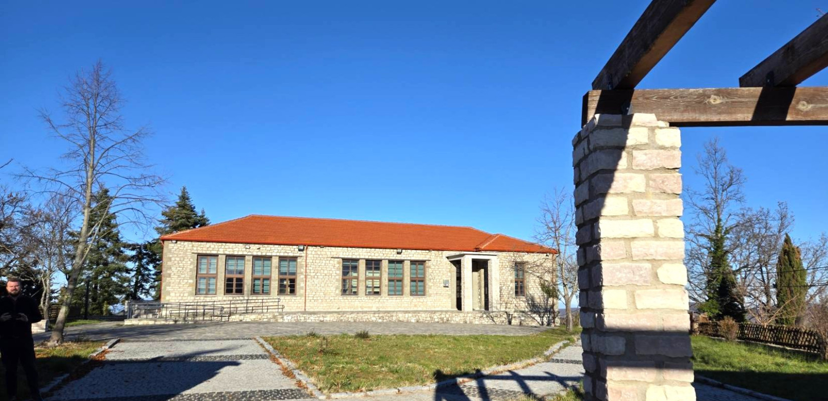 Το ΕΚΕΤΑ επενδύει στην περιφέρεια με το Κέντρο ΟΡΟΣ στη Λίμνη Πλαστήρα