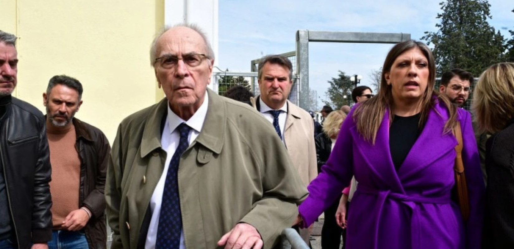 Ένωση Δικαστών και Εισαγγελέων με φόντο τη δίκη για τα Τέμπη: Παραλήρημα Νίκου Κωνσταντόπουλου