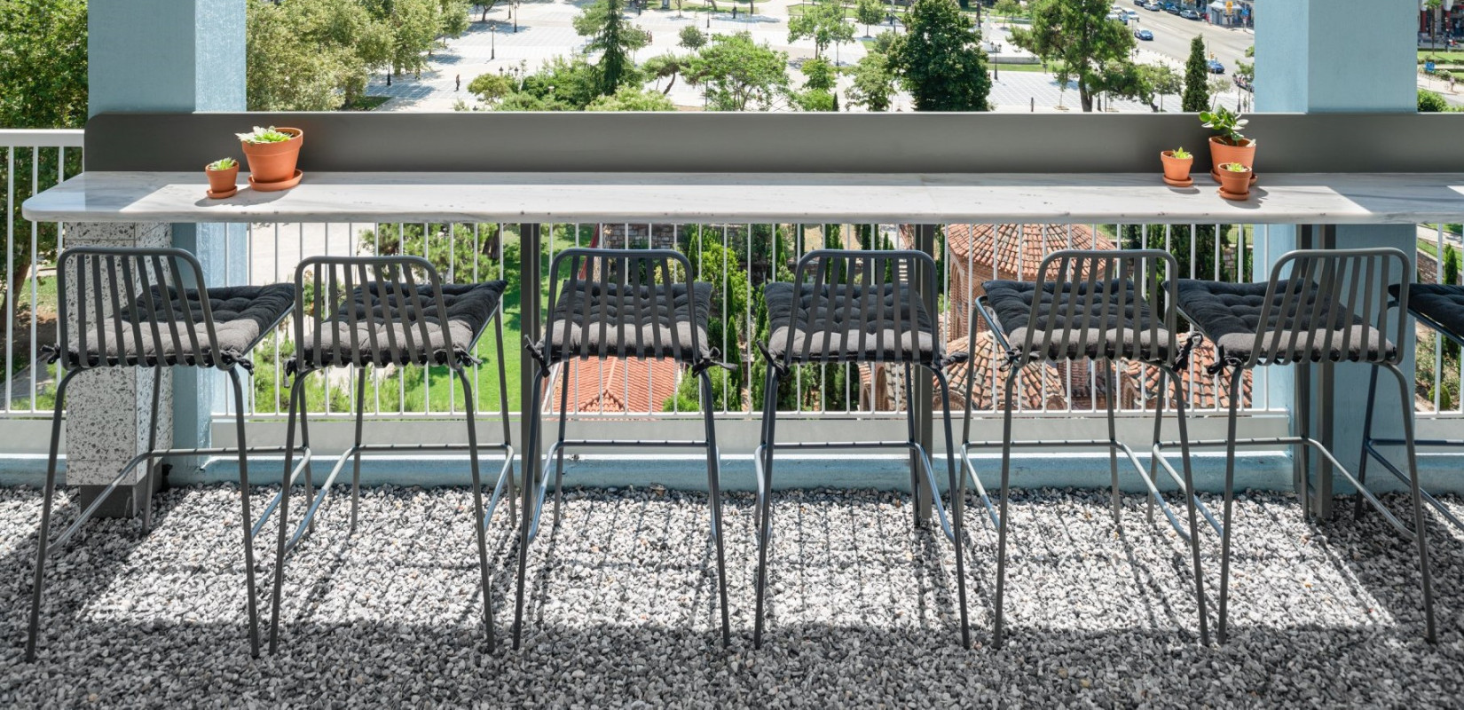 The Nectar Distillery: Απίστευτη θέα, μοναδικά signature cocktails κι ο Ξένιος Δίας σας περιμένει!