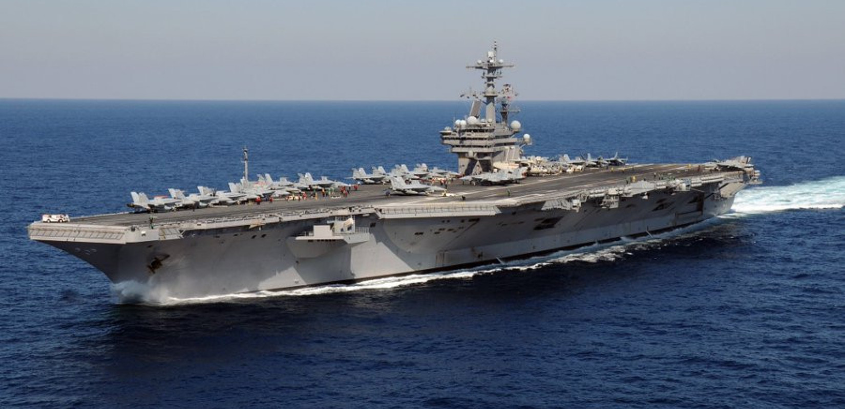 Τρίτο αεροπλανοφόρο στέλνουν οι ΗΠΑ στη Μέση Ανατολή (βίντεο)