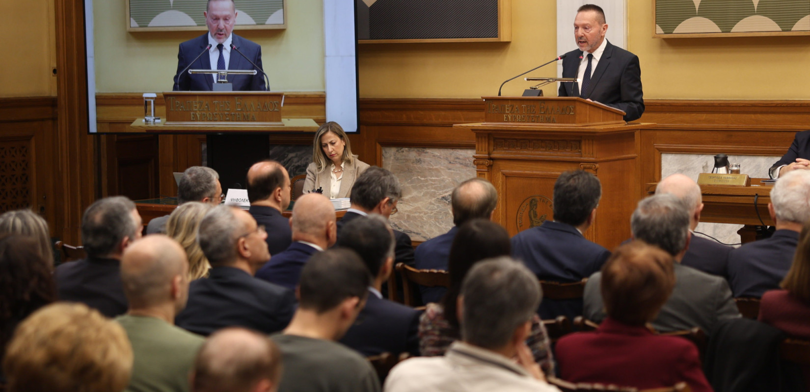 Aνάπτυξη 1,9% και πληθωρισμό 3,1% αναμένει φέτος η ΤτΕ - Μήνυμα Στουρνάρα υπέρ της πολιτικής σταθερότητας