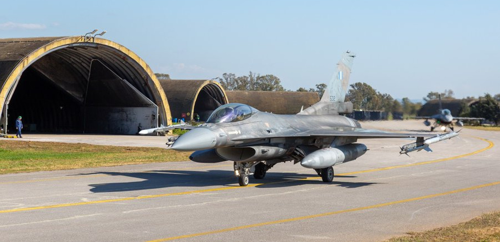 Ορόσημο για την Πολεμική Αεροπορία: Παρελήφθη το 50ό F-16 Viper