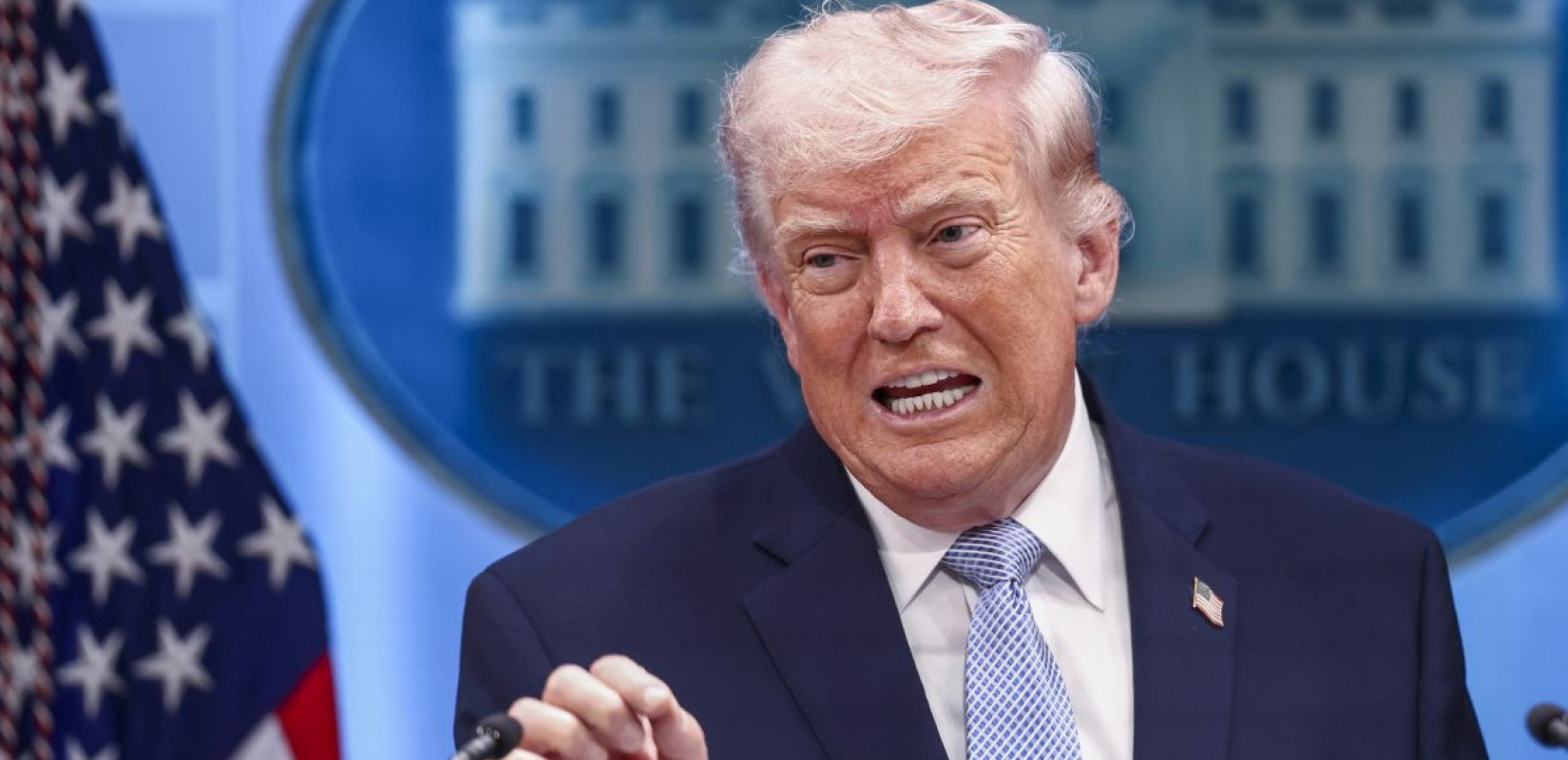 Νέες απειλές Τραμπ: «Ίσως ασχοληθούμε με την Κούβα μετά το Ιράν»