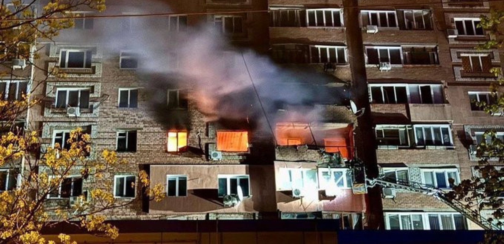 Οδησσός: Ρωσική επίθεση με 18 τραυματίες - Χτύπησαν κτίρια με κατοικίες