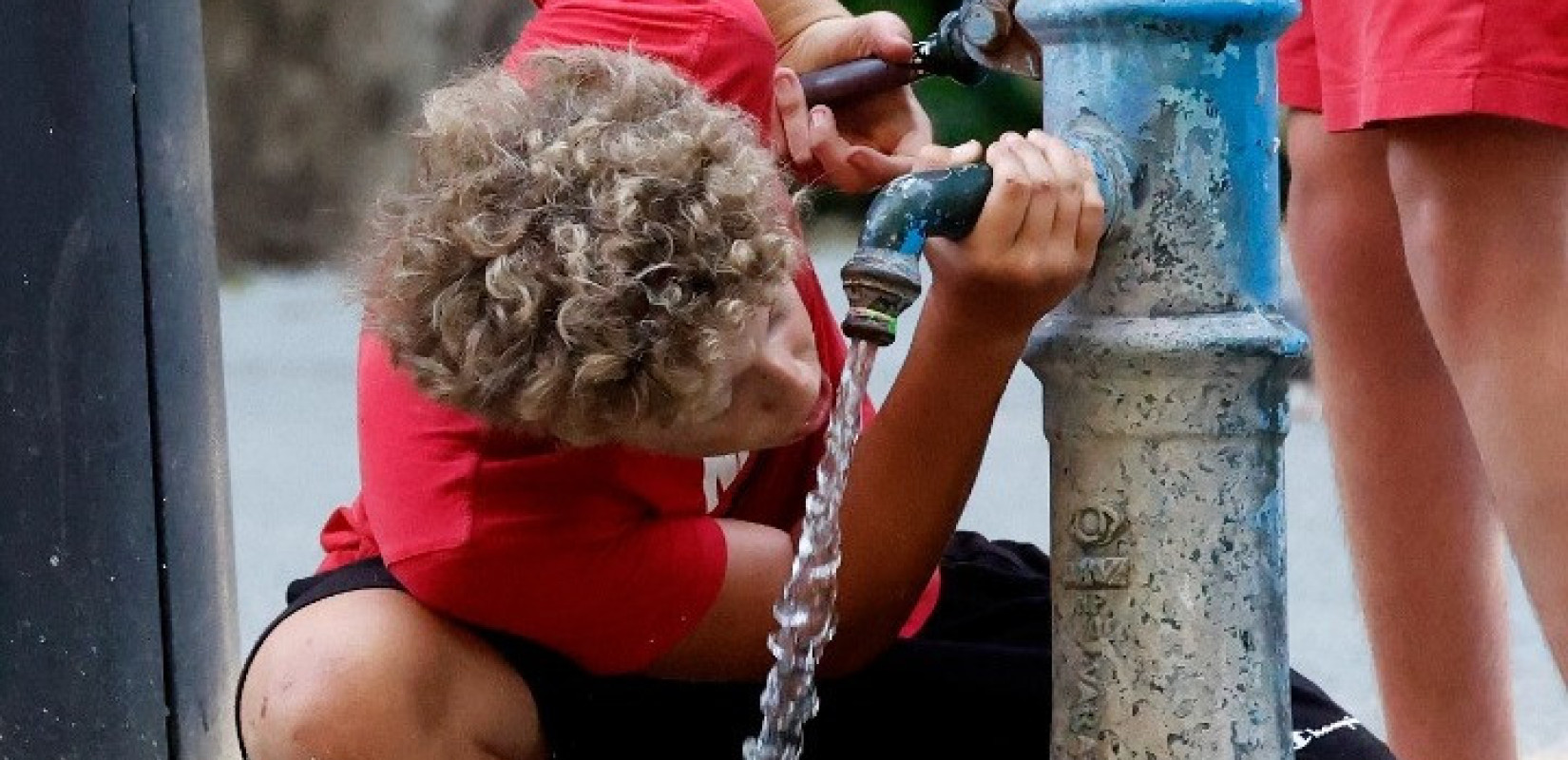 Ξεπέρασε τους 35 βαθμούς Κελσίου το θερμόμετρο σε διάφορες χώρες της Ευρώπης - Στο κόκκινο σήμερα η Ιταλία