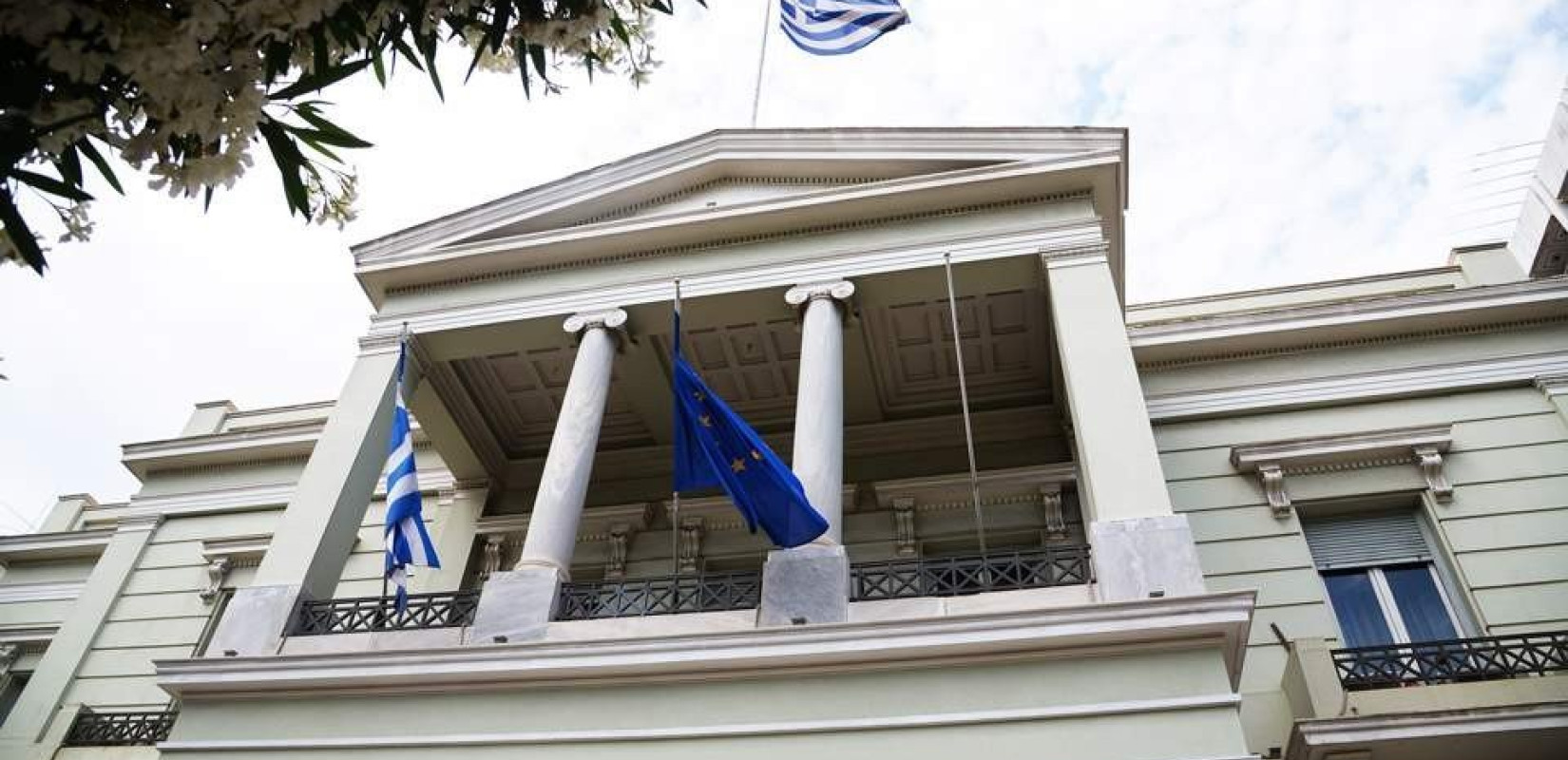 ΥΠΕΞ για Συρία: Καταδικάζουμε όλες τις επιθέσεις εναντίον αμάχων στη Σουέιντα