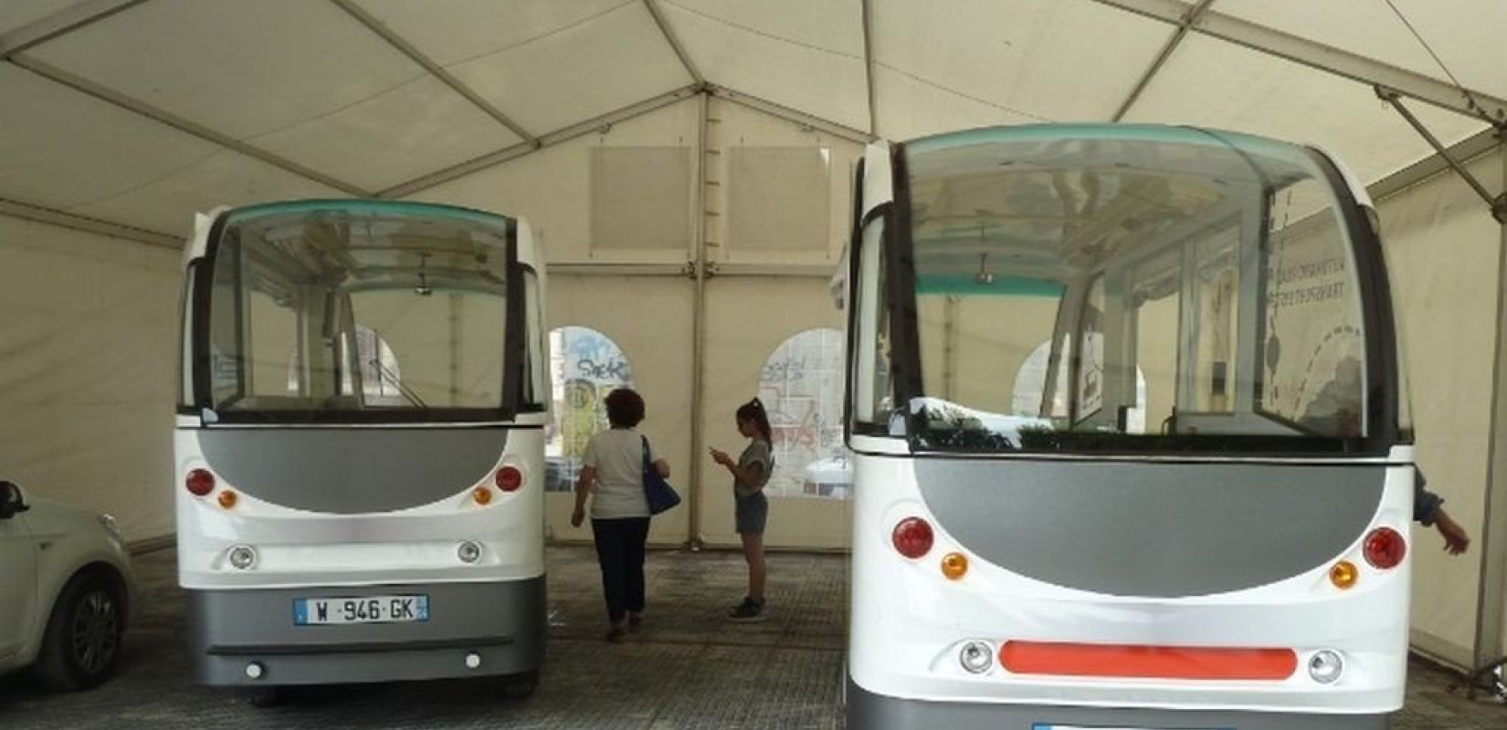 Λεωφορεία χωρίς οδηγό στα Τρίκαλα